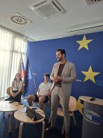 Referenten im Verbindungsbüro