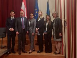 Besuch von Botschafter Dr. Vasyl Khymynets