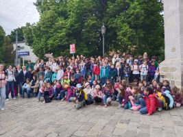 Wallfahrt von AHS und Volksschule